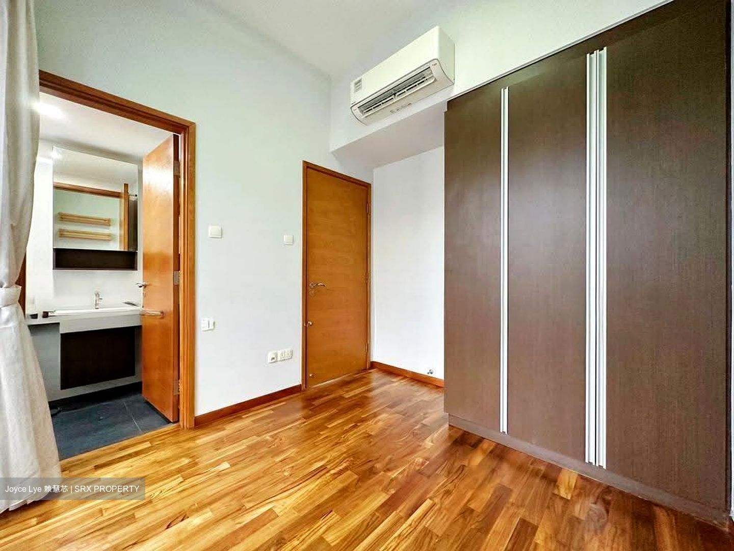 The Parc Condominium (D5), Condominium #631873231